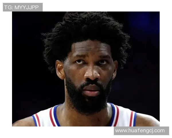 恩比德早早被罚下，全场表现低迷：仅得板，误规成负担